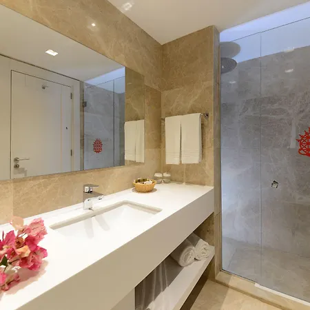 Lugga Boutique & Ortakent