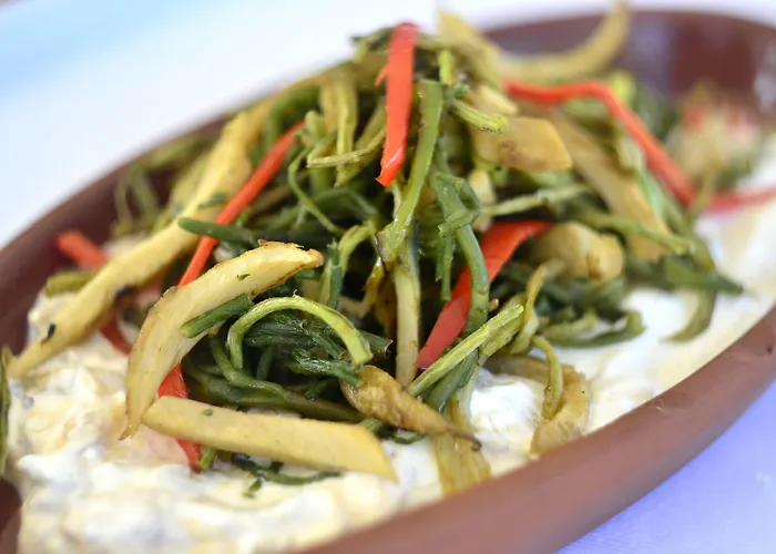 Отель Lugga Boutique & Ортакент