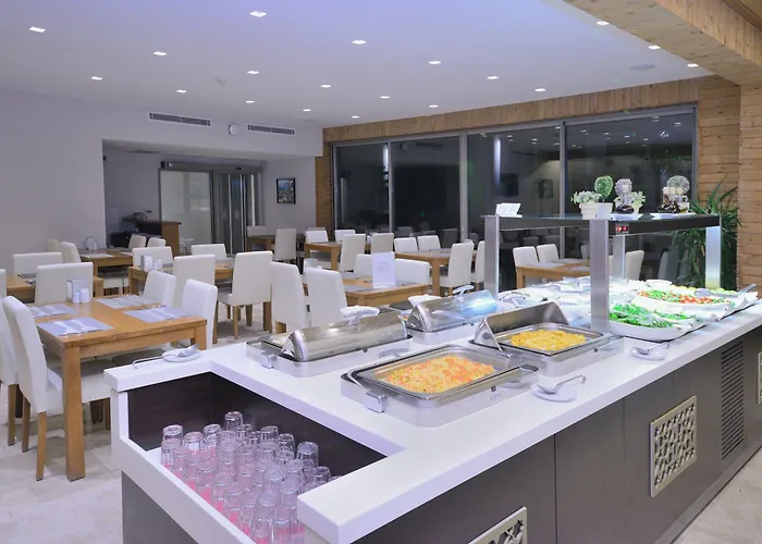 Отель Lugga Boutique &