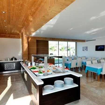 Luga Boutique Hotel&beach