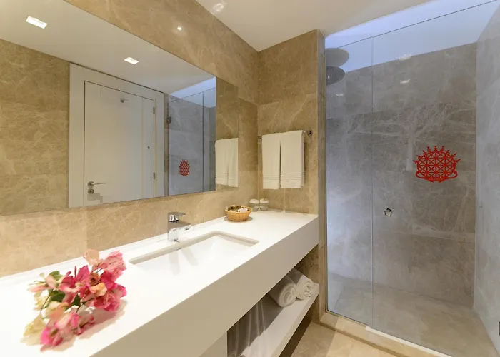 Lugga Boutique & 3* Ortakent